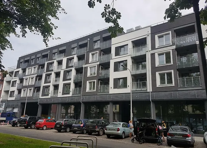 Bałtyk Nadmorskie Tarasy Z Parkingiem
